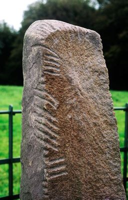  The Legend of Ogham Stone! Một câu chuyện cổ tích bí ẩn về nguồn gốc ngôn ngữ và sức mạnh của thiên nhiên